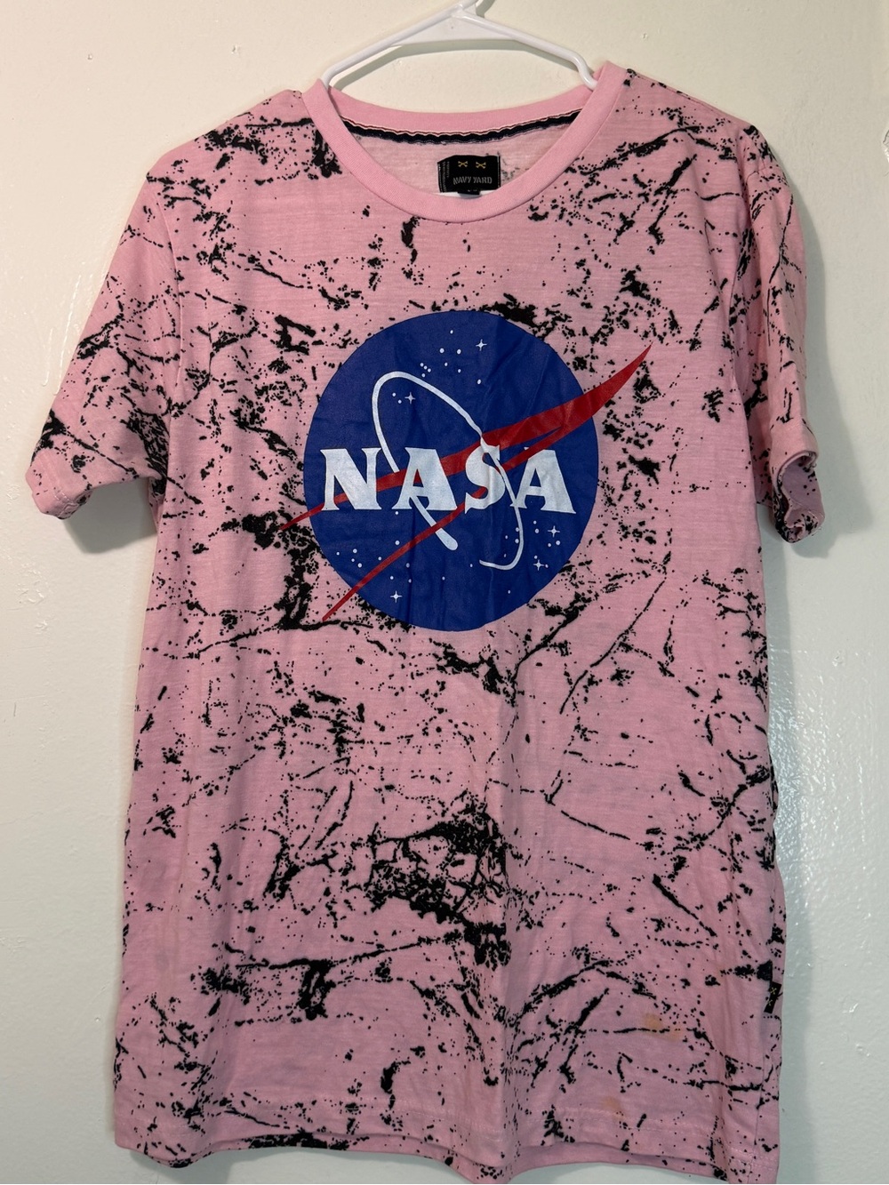 NASA Pink Marble Acid Wash Graphic Tee - Navy Yard Size L
